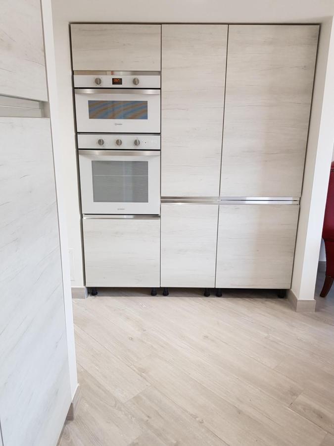 Trilocale Moderno In Centro Citta Leilighet Torino Eksteriør bilde